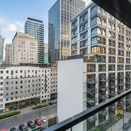 Urban - Mennica - Great Location&65 شقة *