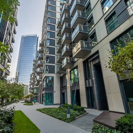 Urban - Mennica - Great Location&65 شقة